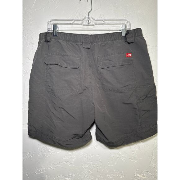 The North Face gray nylon utility shorts mens large gorpcore outdoors hiking - Picture 4 of 10